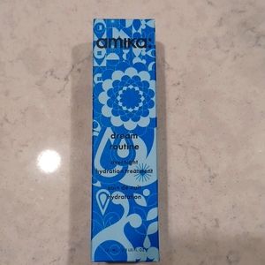 Amika Dream Routine